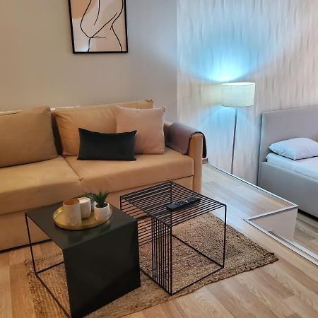Sleep&drive premium Apartment SJJ Exterior foto