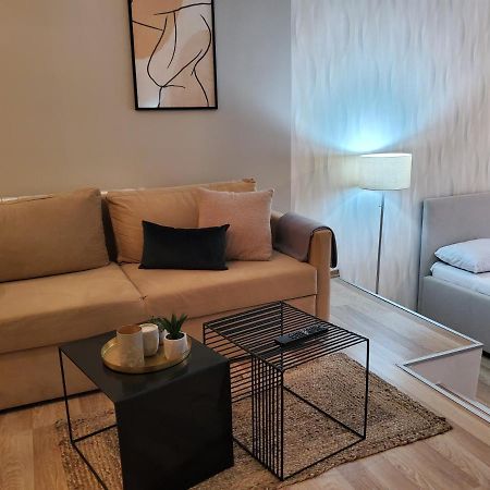 Sleep&drive premium Apartment SJJ Exterior foto